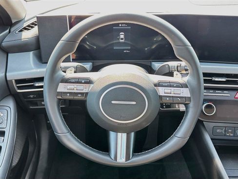 Certified 2025 Hyundai Sonata SEL FWD image 18