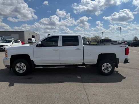 Used 2016 Chevrolet Silverado 2500 LT image 3