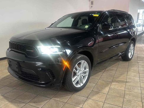 Used 2024 Dodge Durango GT AWD/4WD image 1