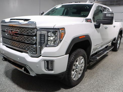 Used 2023 GMC Sierra 2500 Denali w/ Denali Ultimate Package image 1