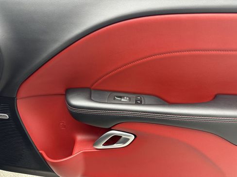 Used 2022 Dodge Challenger GT w/ Plus Package image 37