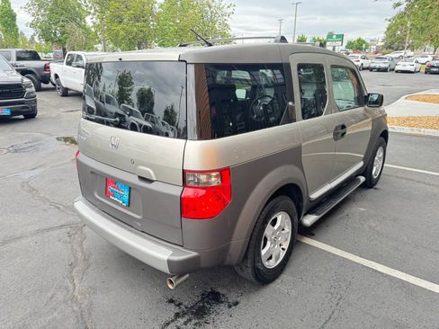 Used 2004 Honda Element EX image 5