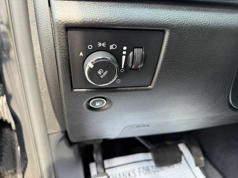Used 2019 Jeep Grand Cherokee Limited AWD/4WD image 23