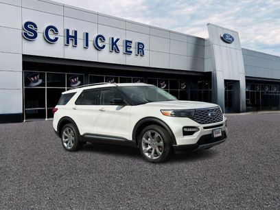 Used 2020 Ford Explorer Platinum w/ Premium Technology Package