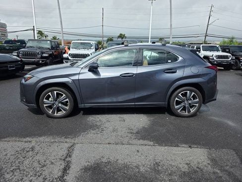Used 2024 Lexus UX 250h FWD w/ Premium Package image 2