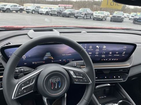 New 2025 Buick Envision Avenir image 12