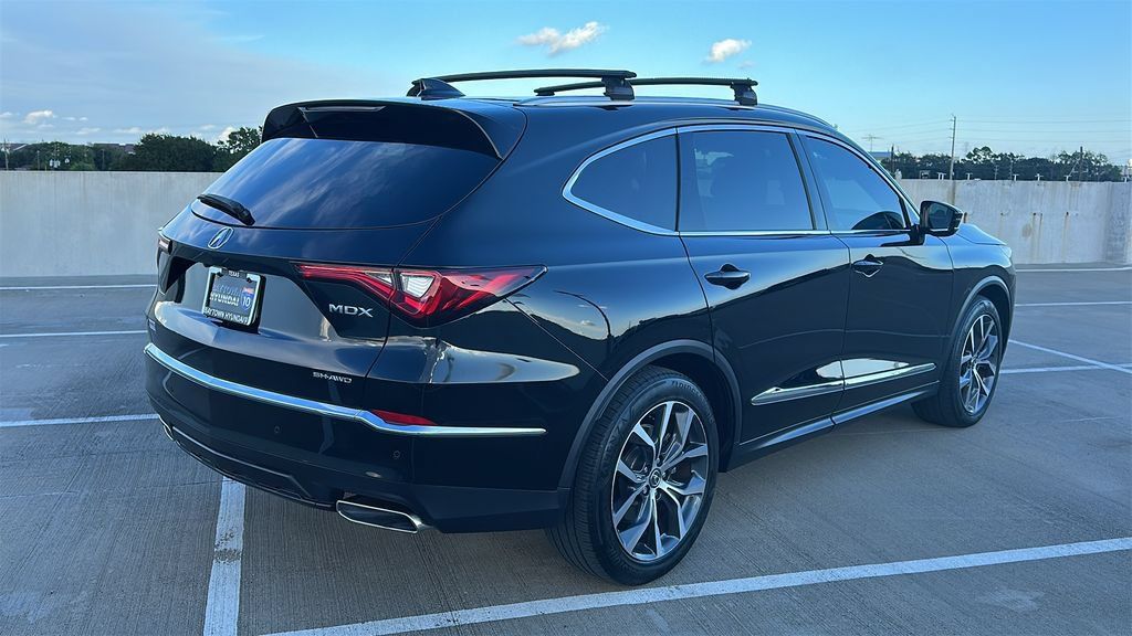 Used 2023 Acura MDX w/ Technology Package AWD/4WD image 13
