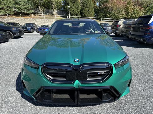 New 2026 BMW M5 w/ Carbon Package image 2