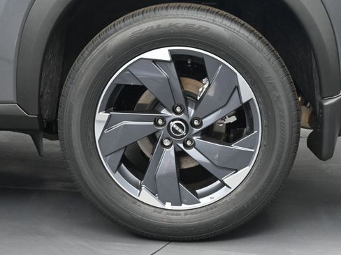 New 2026 Nissan Rogue SV image 21