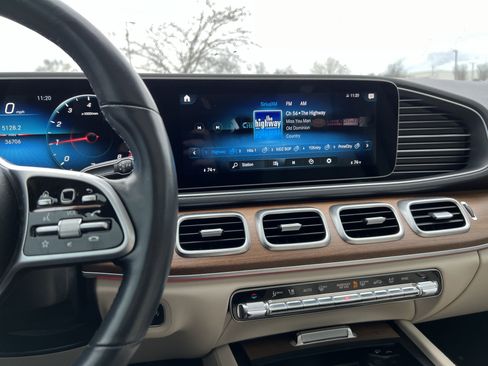 Certified 2022 Mercedes-Benz GLE 350 4MATIC image 18