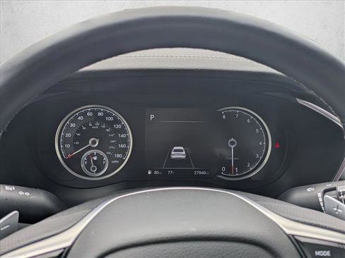 Used 2025 Genesis G70 2.5T AWD/4WD image 10