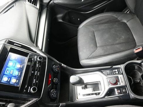 Used 2020 Subaru Forester Premium image 25