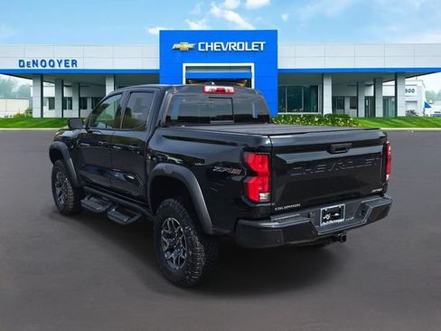 New 2026 Chevrolet Colorado ZR2 w/ Technology Package AWD/4WD image 10