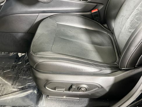 Used 2023 Jeep Grand Cherokee Altitude image 18