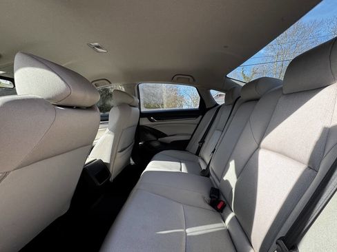 Used 2019 Honda Accord LX image 13
