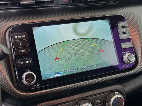 Certified 2023 Nissan Kicks SV FWD image 18