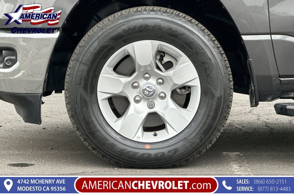 Used 2024 RAM 1500 Big Horn AWD/4WD image 38