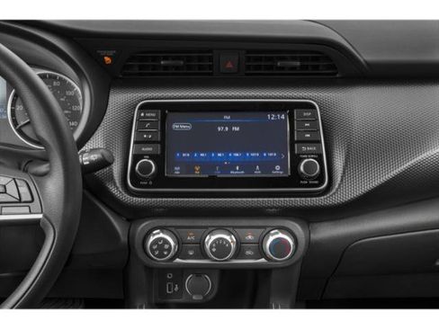 Used 2020 Nissan Kicks S FWD image 13
