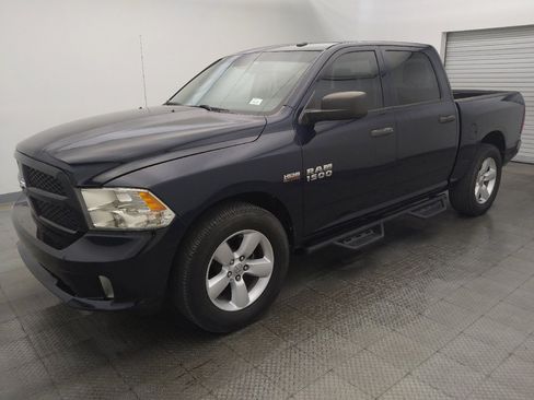 Used 2014 RAM 1500 Express RWD image 2