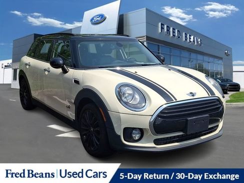 Used 2017 MINI Cooper Clubman ALL4 AWD/4WD image 1
