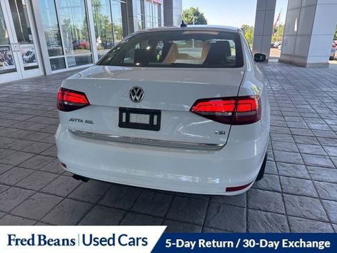 Used 2017 Volkswagen Jetta SEL FWD image 11