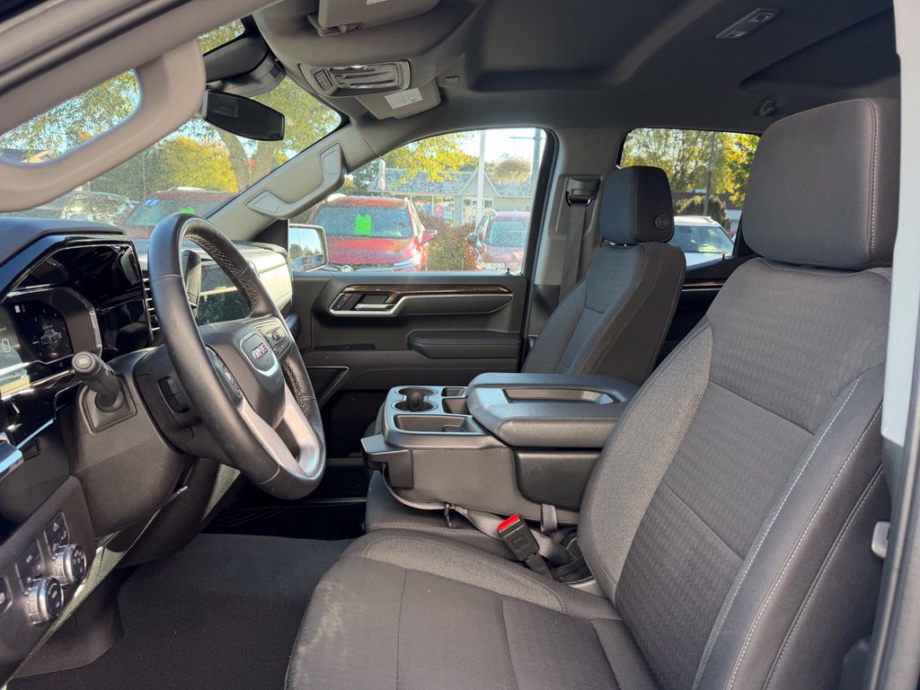 Used 2025 GMC Sierra 1500 Elevation AWD/4WD image 15