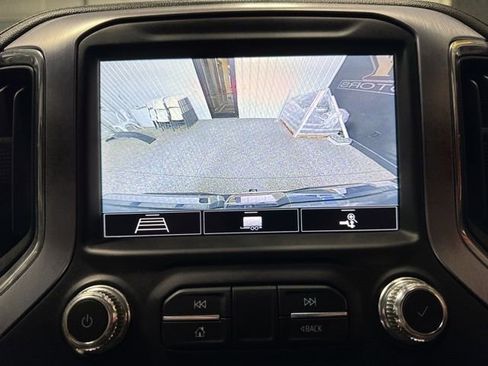 Used 2020 GMC Sierra 1500 SLT w/ SLT Premium Package image 9