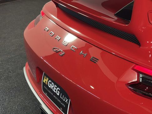 Used 2018 Porsche 911 GT3 image 18