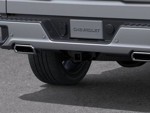 New 2026 Chevrolet Silverado 1500 High Country AWD/4WD image 14