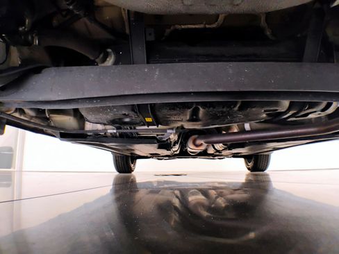 Used 2021 Hyundai Venue SE image 99