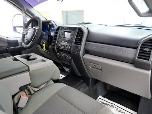 Used 2017 Ford F350 XL w/ STX Appearance Package AWD/4WD image 16