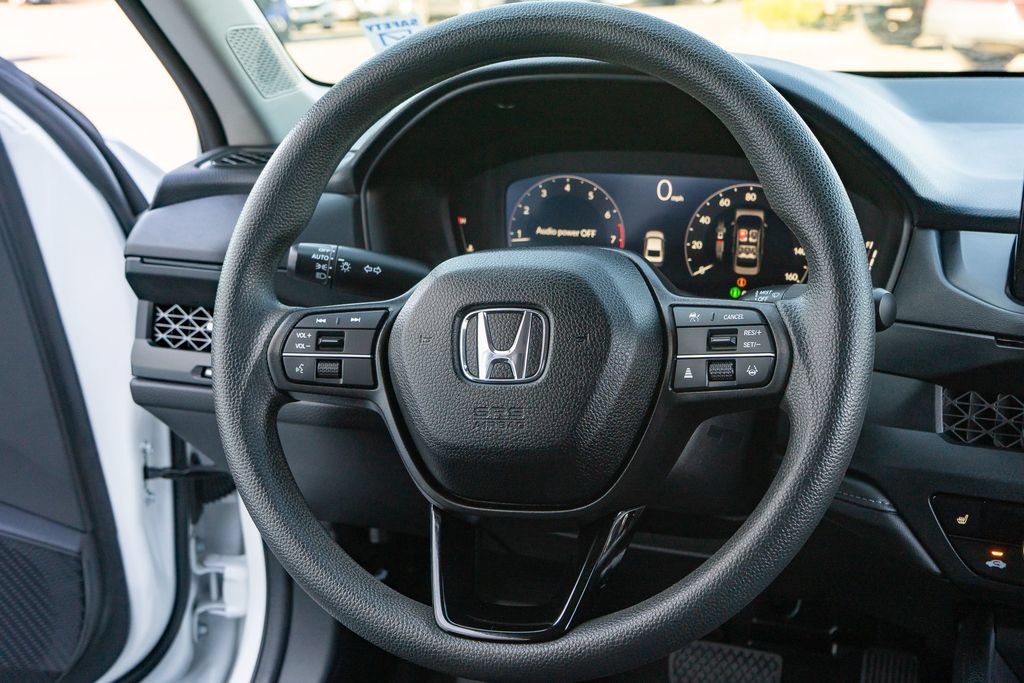 Certified 2025 Honda Accord SE image 22