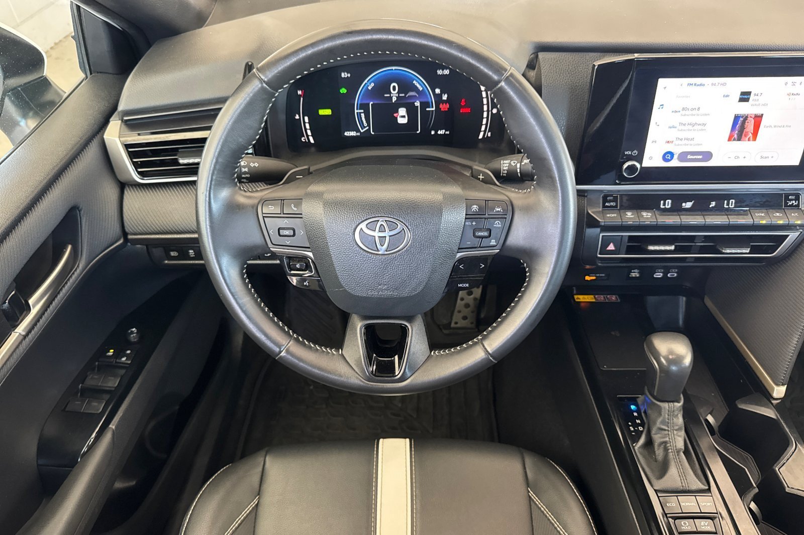 Certified 2025 Toyota Camry SE FWD image 13