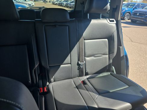 Used 2021 Volkswagen Atlas SE w/ Panoramic Sunroof Package image 18