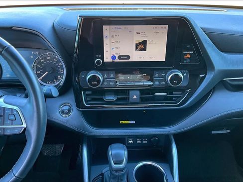 Used 2023 Toyota Highlander XSE image 7