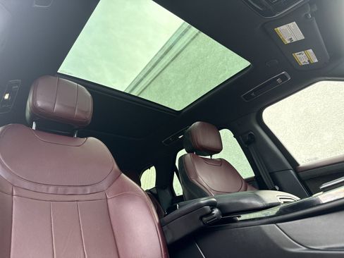 Used 2024 Land Rover Range Rover Sport Dynamic SE image 16