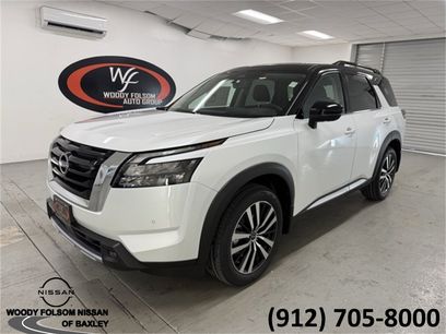 New 2025 Nissan Pathfinder Platinum
