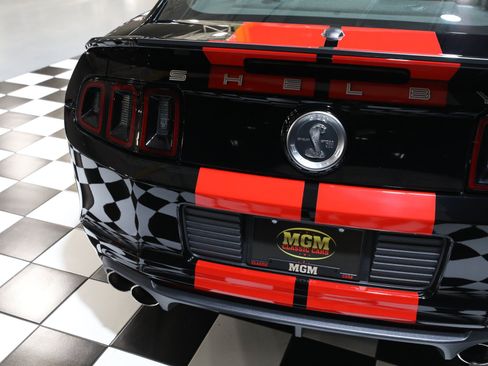 Used 2013 Ford Mustang Shelby GT500 RWD image 26