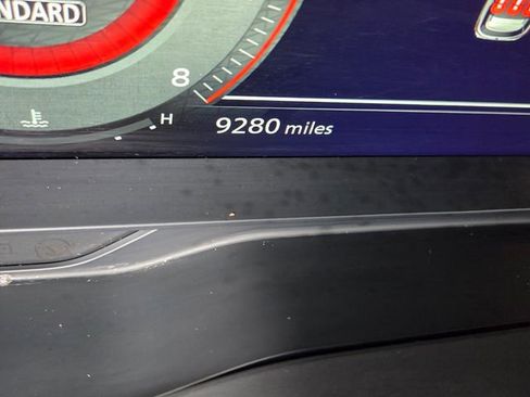 Used 2025 Nissan Pathfinder Platinum image 29