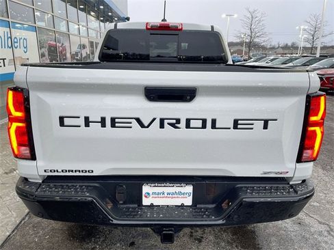 Certified 2025 Chevrolet Colorado ZR2 w/ Technology Package image 32
