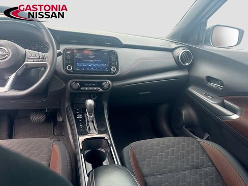 Used 2024 Nissan Kicks SR FWD image 30