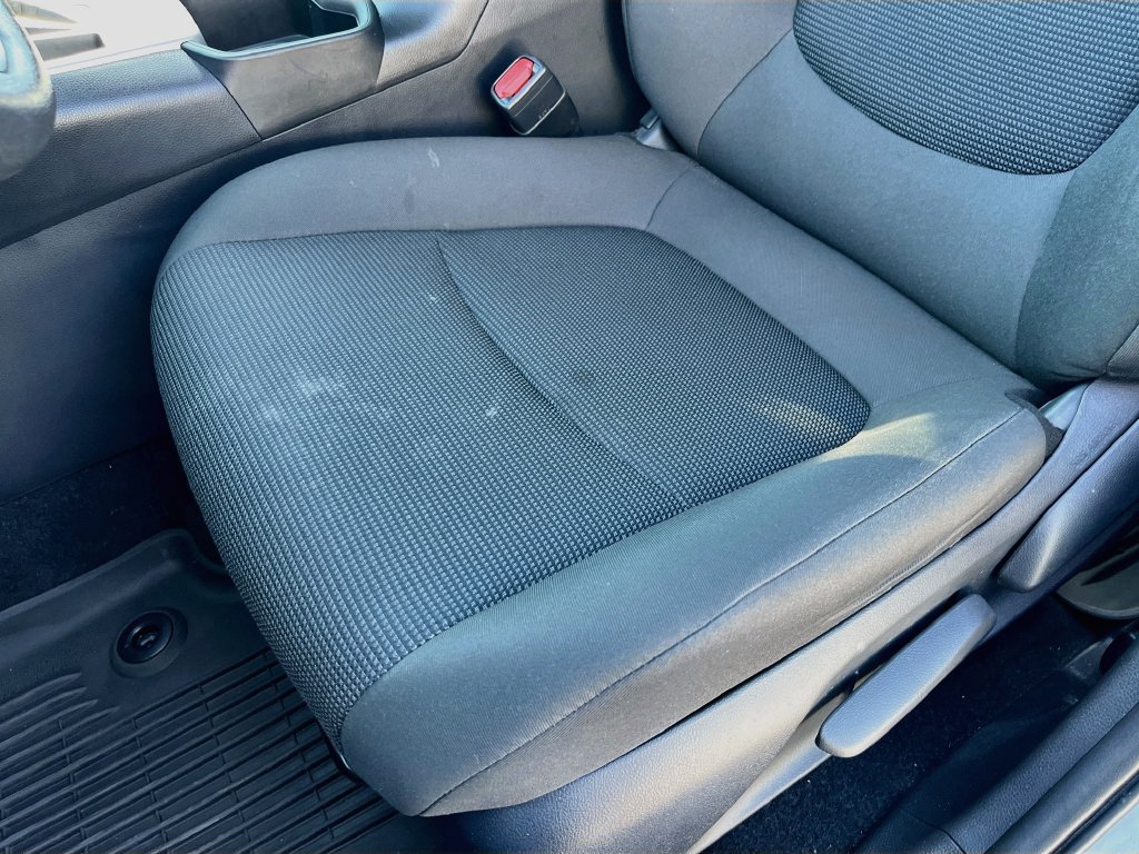 Used 2024 Toyota RAV4 LE FWD image 18