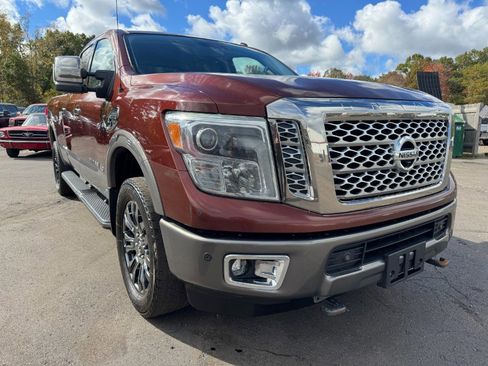 Used 2016 Nissan Titan Platinum Reserve image 7