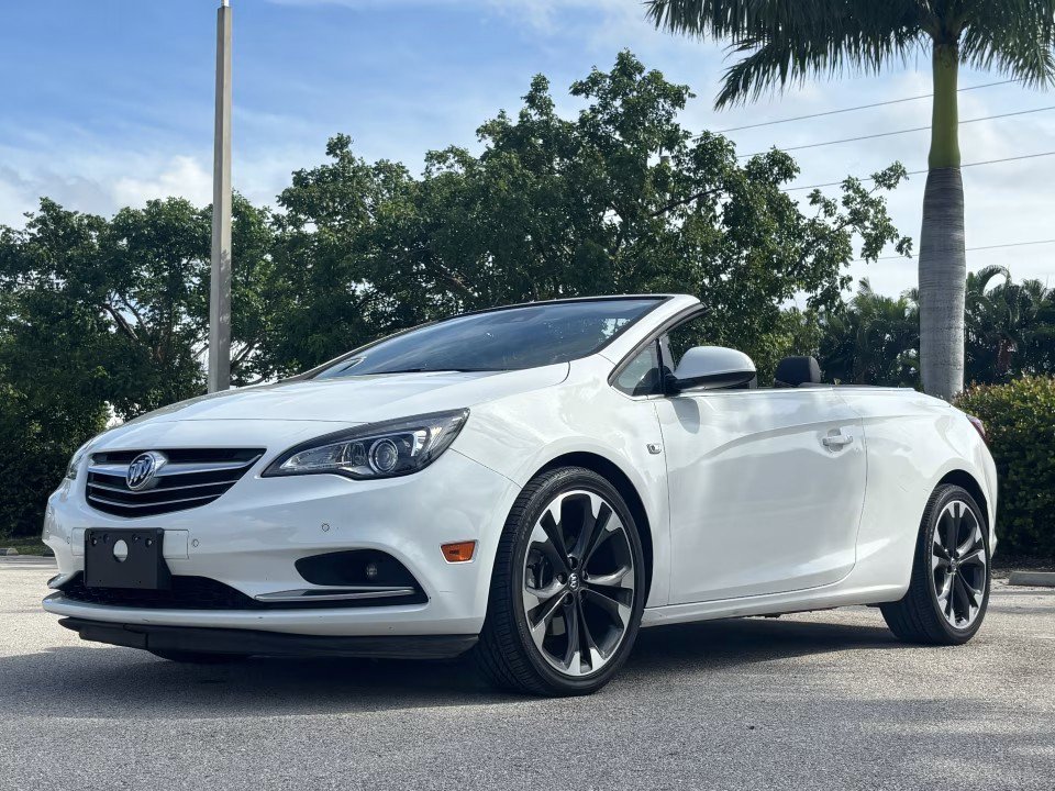 Used 2019 Buick Cascada Premium FWD image 7