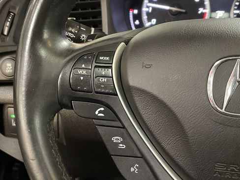 Used 2018 Acura ILX FWD image 19