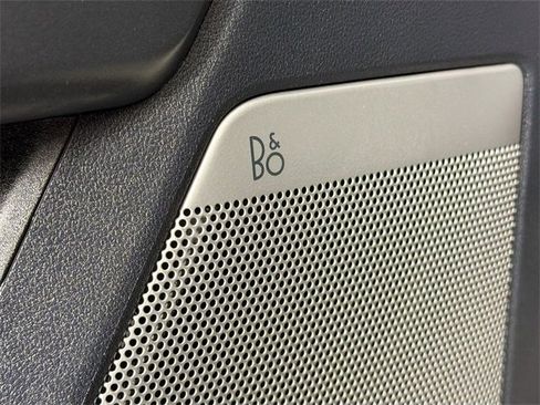 Used 2023 Ford F250 Lariat w/ Sport Appearance Package image 18