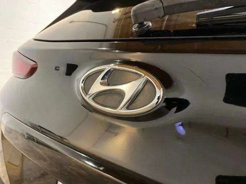 Used 2022 Hyundai Kona SEL FWD image 98