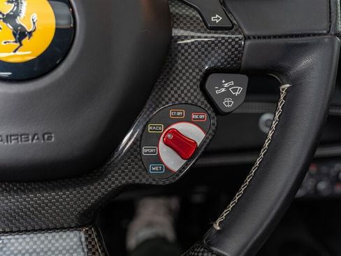 Used 2017 Ferrari 488 Spider RWD image 93