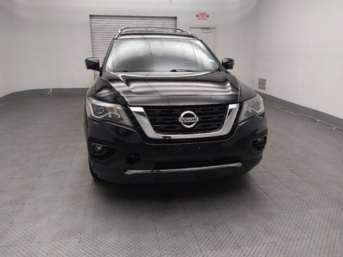 Used 2017 Nissan Pathfinder Platinum w/ Midnight Edition Package AWD/4WD image 14