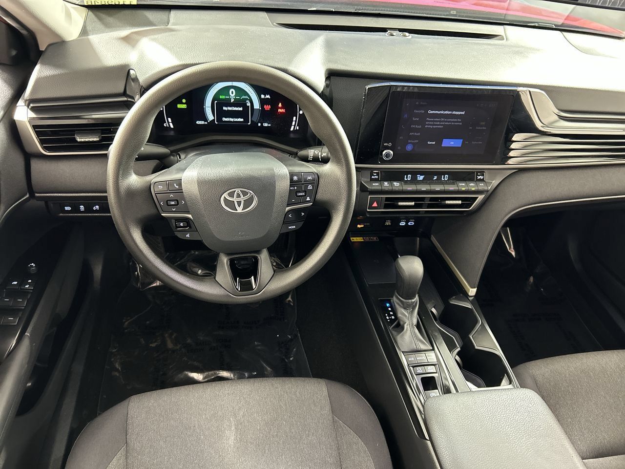 Used 2025 Toyota Camry LE w/ Convenience Package FWD image 22